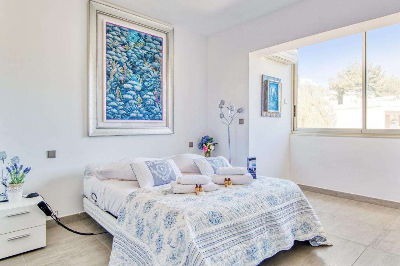Stunning Flat With Terrace & Pool 7 Min From The Beach In Cassis - Welkeys Buitenkant foto
