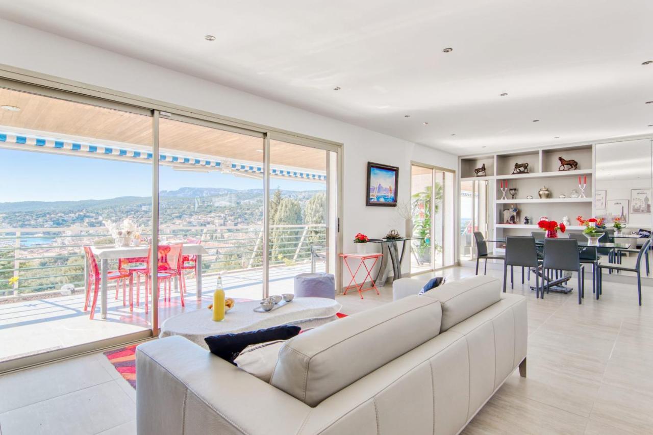 Stunning Flat With Terrace & Pool 7 Min From The Beach In Cassis - Welkeys Buitenkant foto